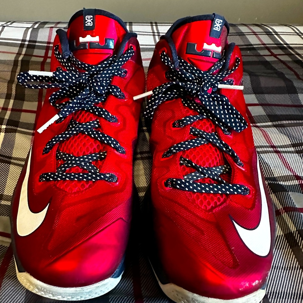 Men’s Nike Lebron 11 Low Independence Day